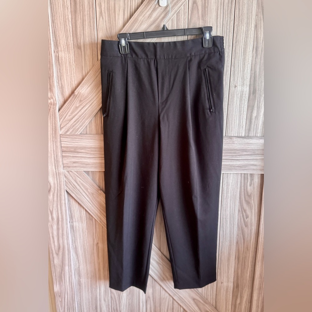 Gap women's black tailored/tapered work pants size regular 10